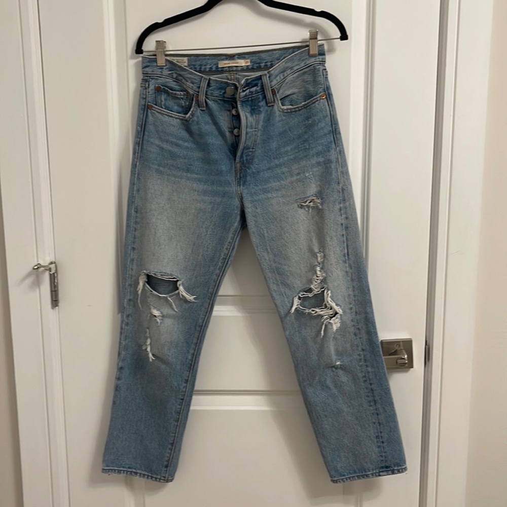 Levi’s Wedgie Straight - Waist Size 27 Length Size 26